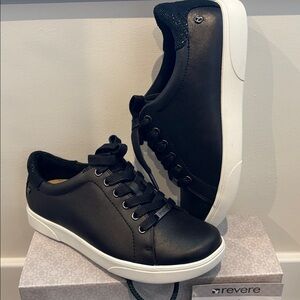 Revere Limoge Orthotic,leather, w/fitting kit,removable foot bed,lace up,low top